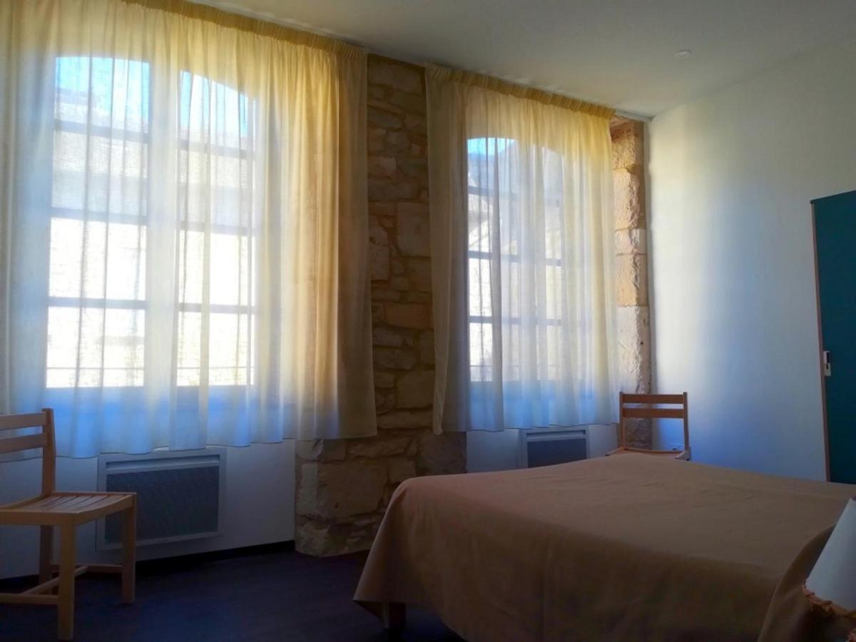 Gite La Maison Des Pelerins Villeneuve-d'Aveyron Luaran gambar